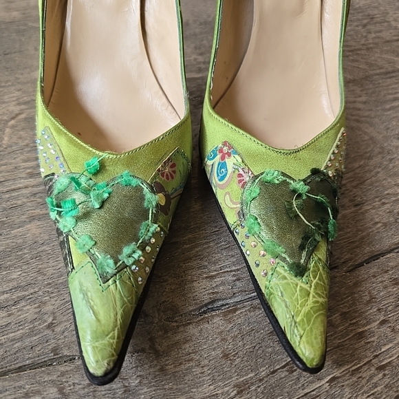 Vivien Lee Women’s Stunning Green Fabric Designer Heels Stilettos Size 38 1/2 - Picture 3 of 15